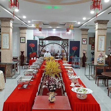 Phuc Ngoc Hotel Rạch Giá Buitenkant foto
