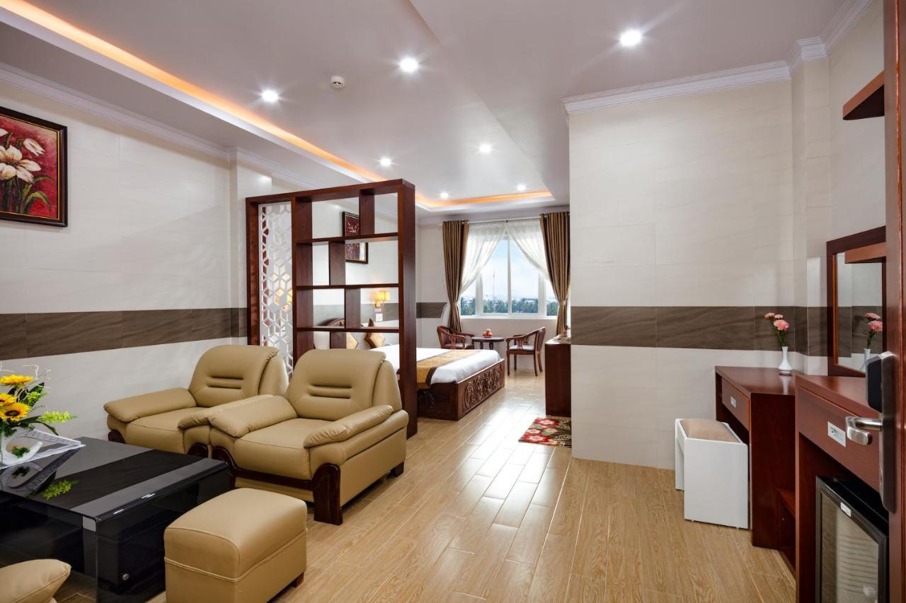 Phuc Ngoc Hotel Rạch Giá Buitenkant foto