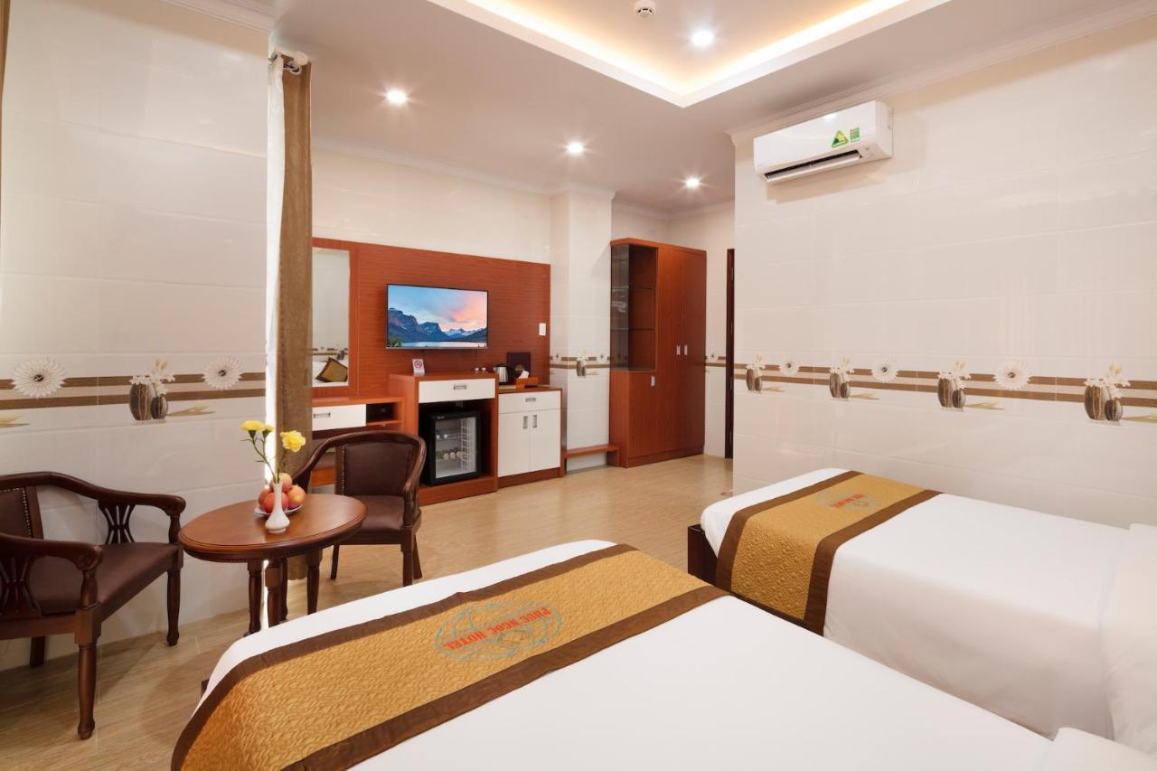 Phuc Ngoc Hotel Rạch Giá Buitenkant foto