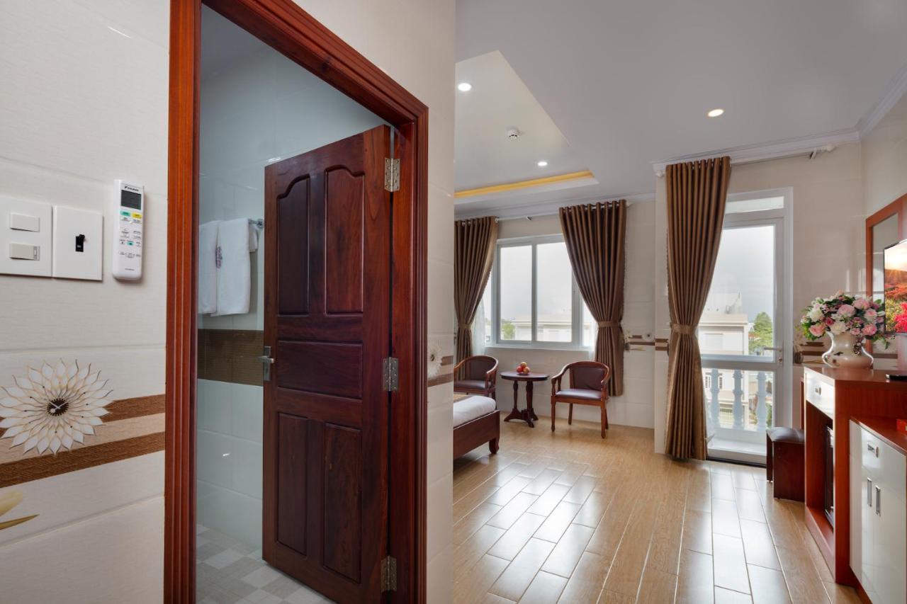 Phuc Ngoc Hotel Rạch Giá Buitenkant foto