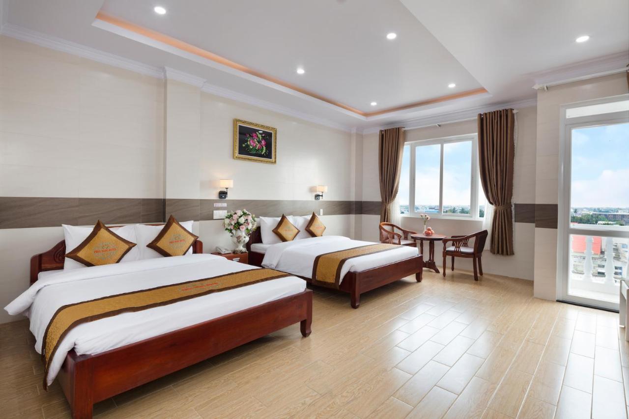 Phuc Ngoc Hotel Rạch Giá Buitenkant foto