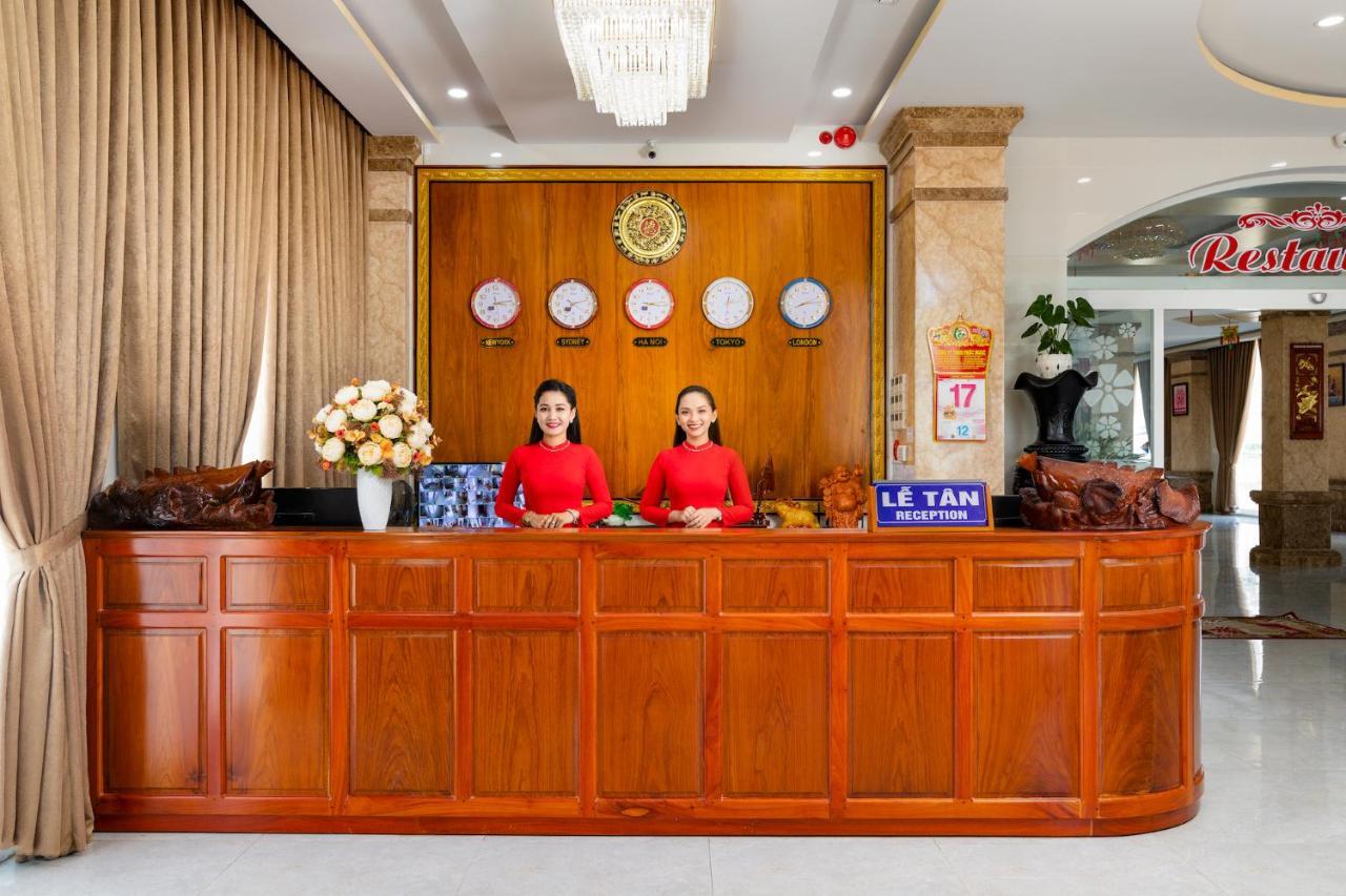 Phuc Ngoc Hotel Rạch Giá Buitenkant foto